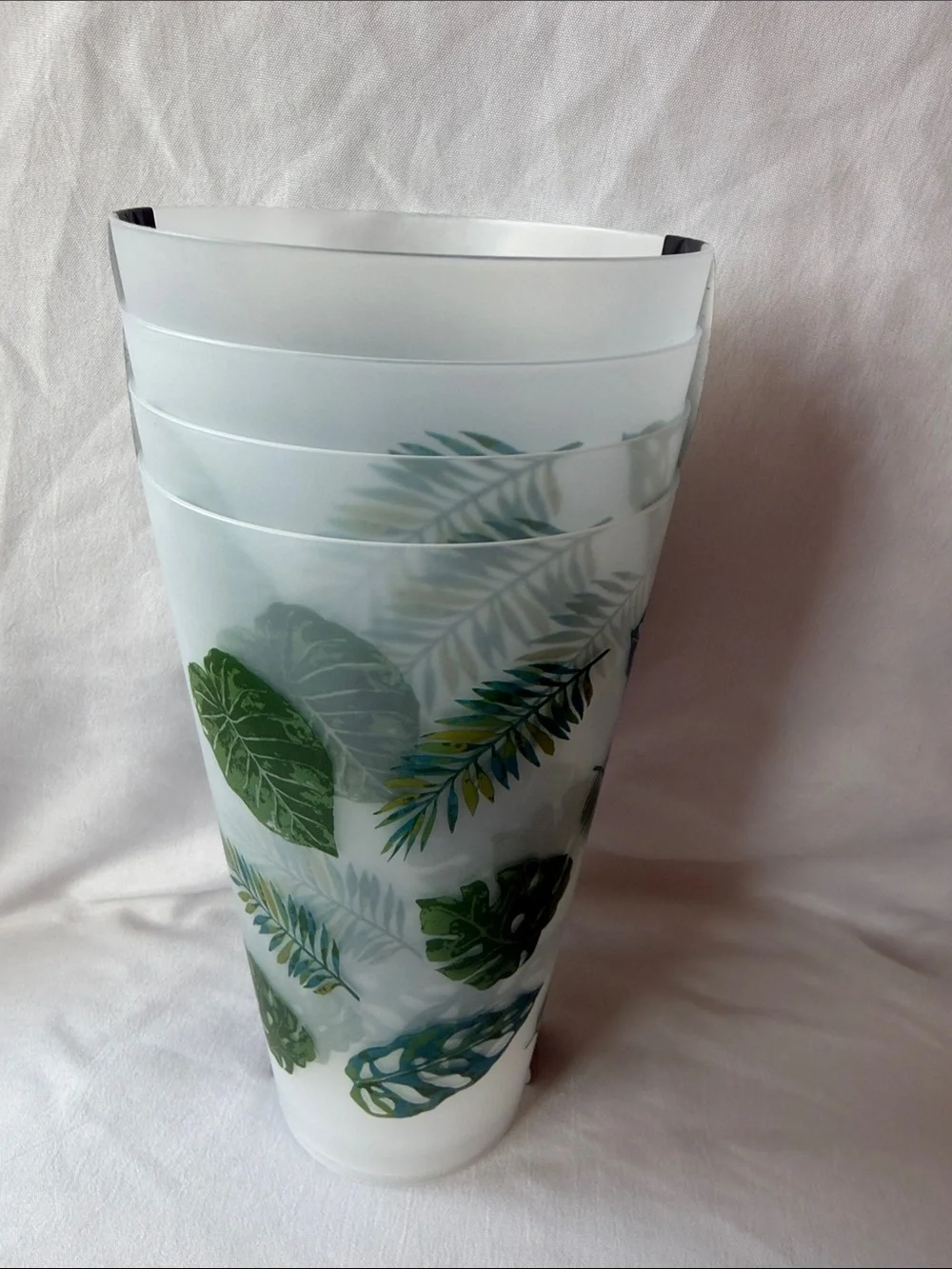 Tropical Leaf Reusable 32oz Cup Set in Green (Set of 4)